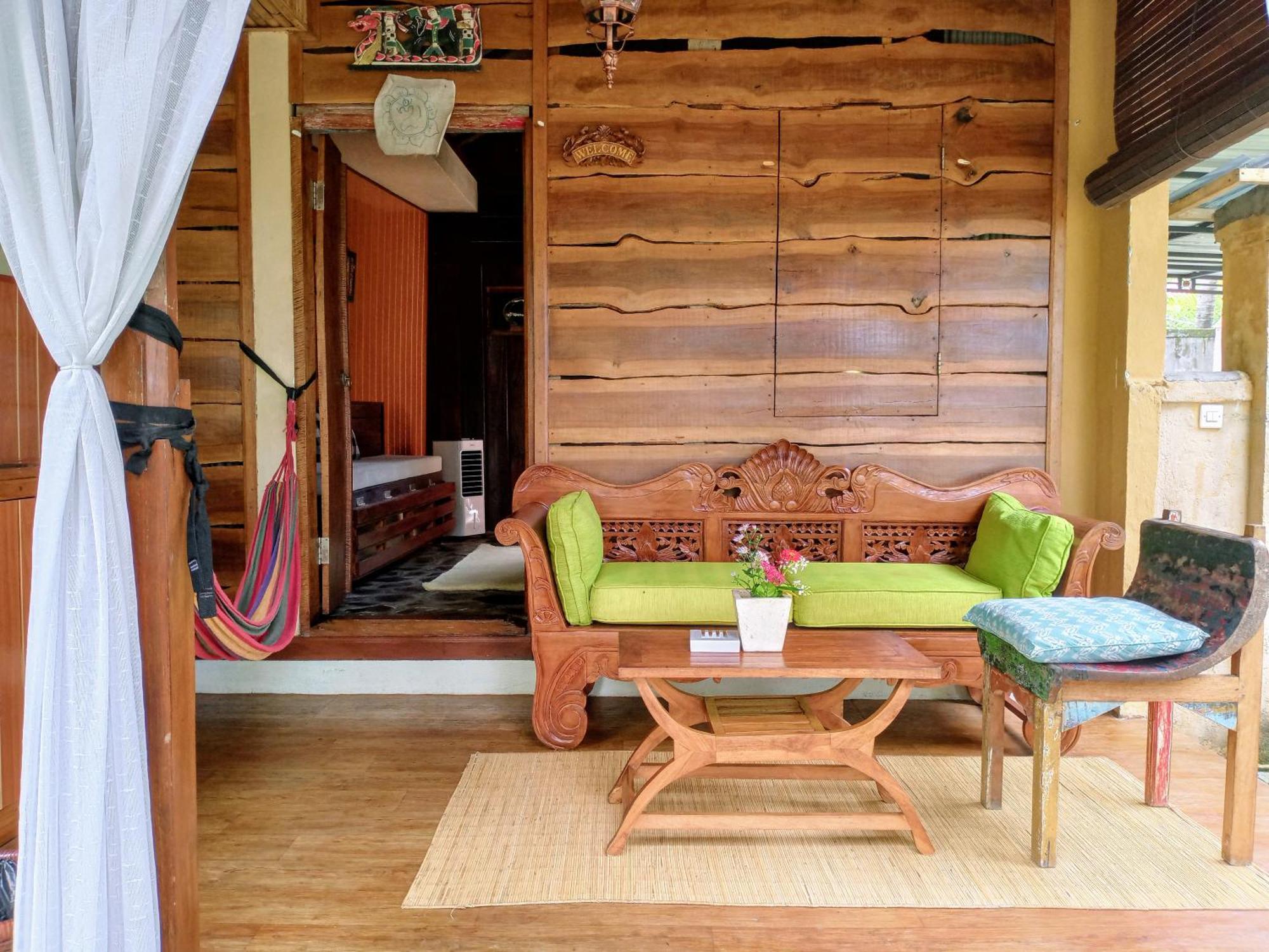 Lafyu Bali Singaraja Exterior foto
