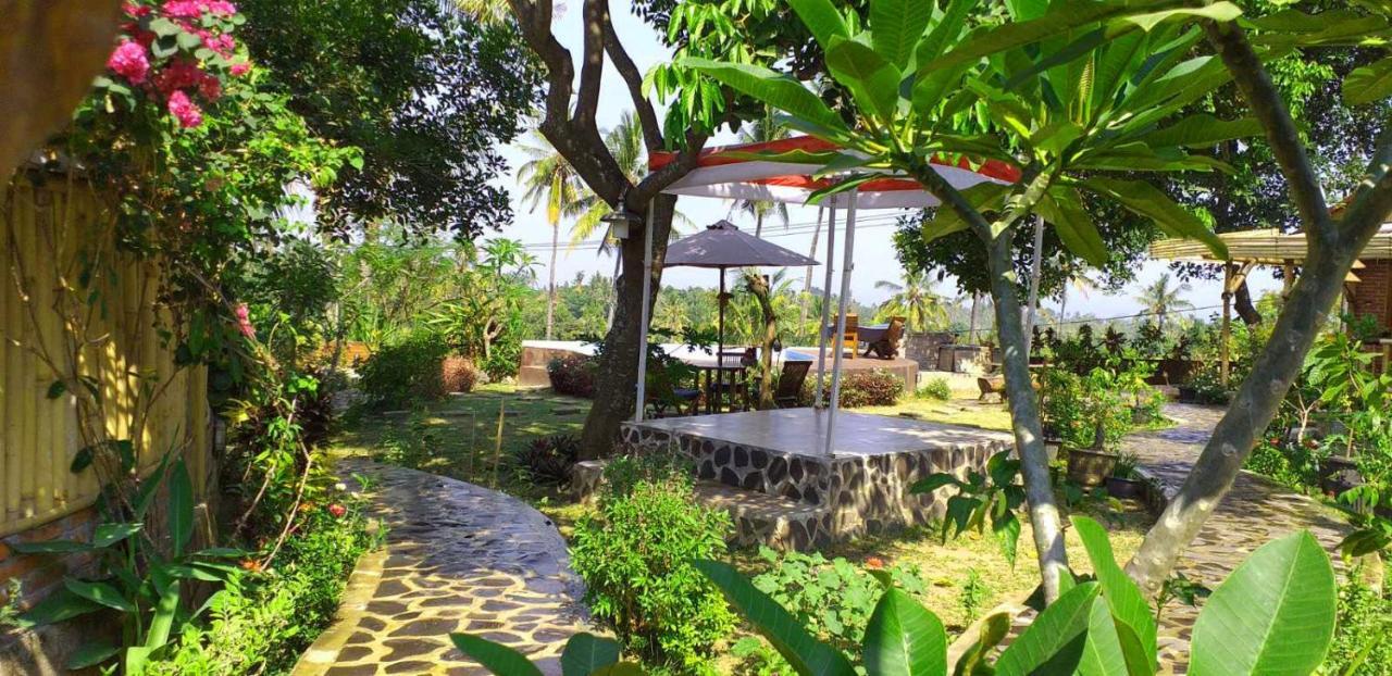 Lafyu Bali Singaraja Exterior foto