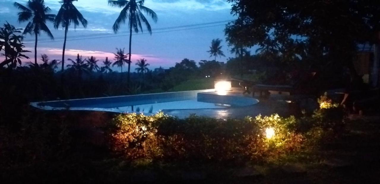 Lafyu Bali Singaraja Exterior foto